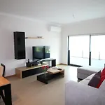 Apartament Rocha Prime *