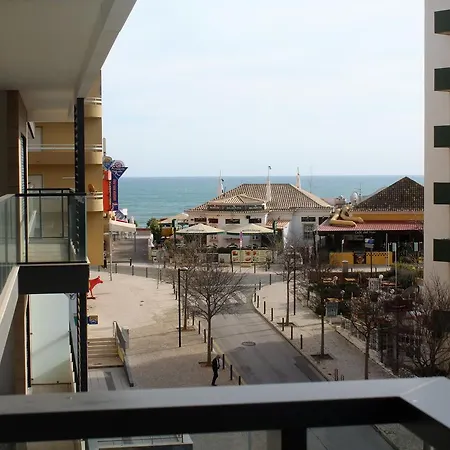 Apartament Rocha Prime *